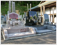 迎福寺の墓地
